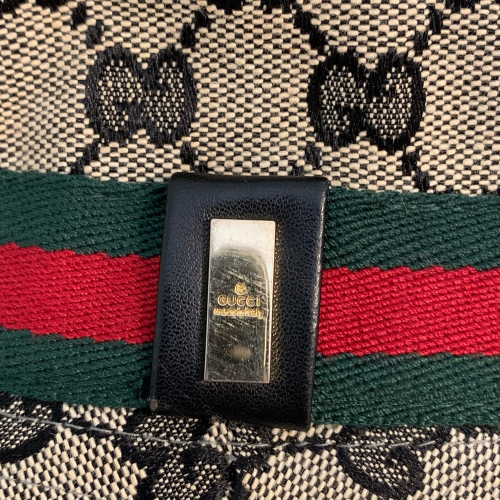 Gucci Beige Monogram Hat with Red and Green Band - Picture 9 of 9